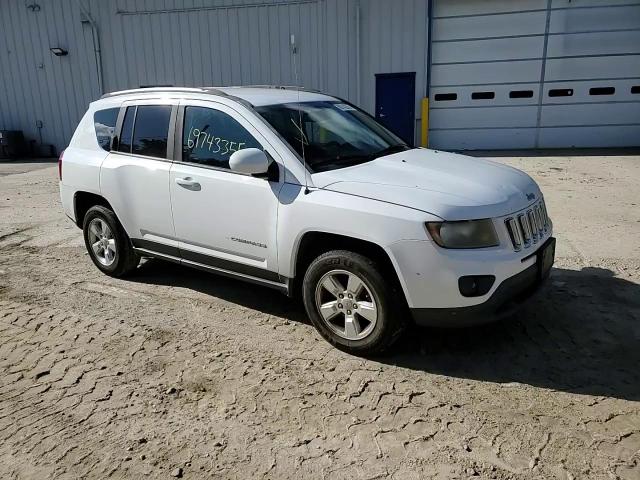 2016 Jeep Compass Latitude VIN: 1C4NJCEB7GD620846 Lot: 69743355