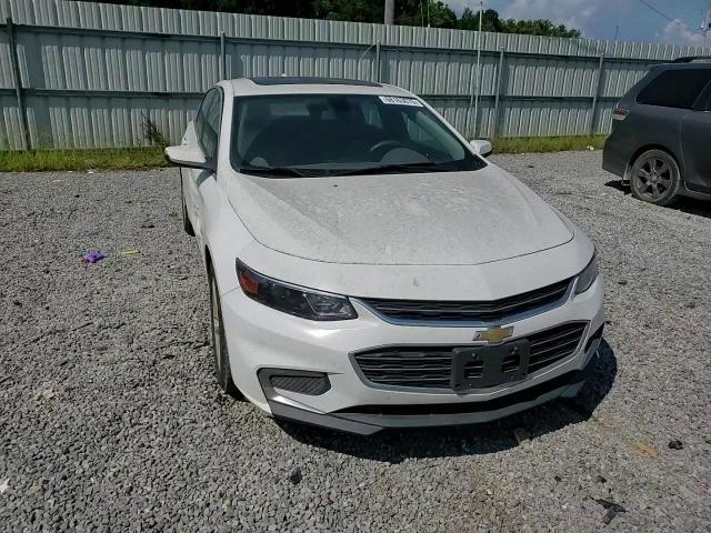 2018 Chevrolet Malibu Lt VIN: 1G1ZD5ST9JF145223 Lot: 68163075