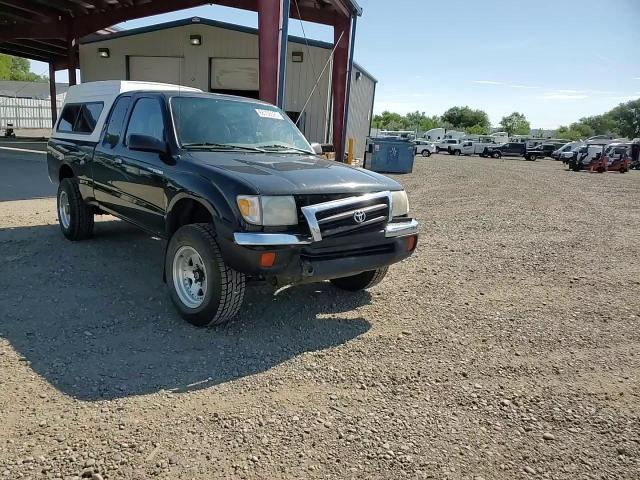 2000 Toyota Tacoma Xtracab VIN: 4TAWM72N9YZ582750 Lot: 68106525