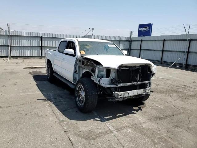 2016 Toyota Tacoma Double Cab VIN: 5TFAX5GNXGX056737 Lot: 70061315
