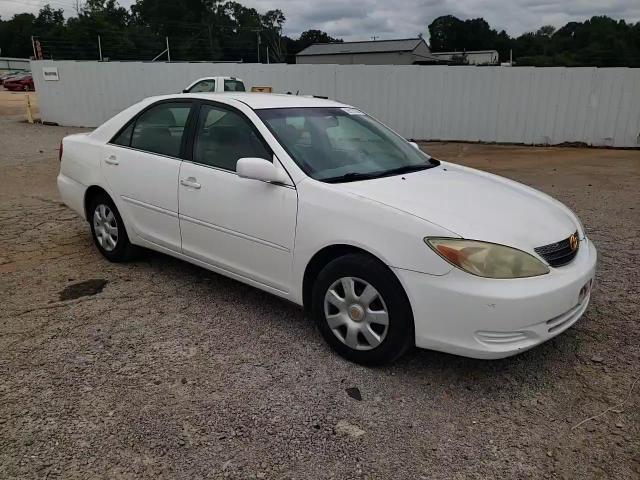 2004 Toyota Camry Le VIN: 4T1BE32KX4U292972 Lot: 69197605