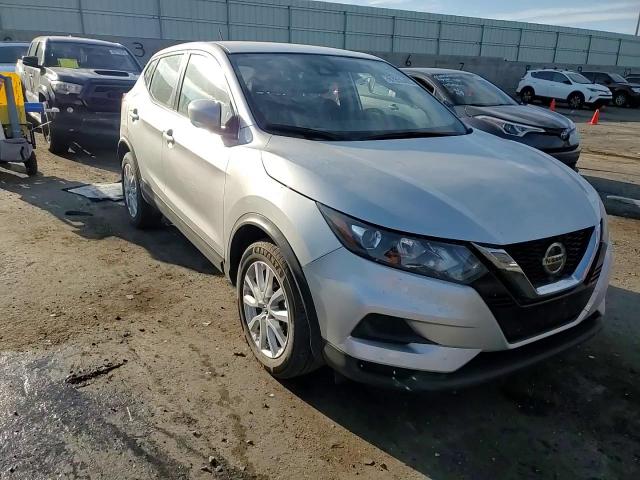 2022 Nissan Rogue Sport S VIN: JN1BJ1AV9NW580507 Lot: 67855405