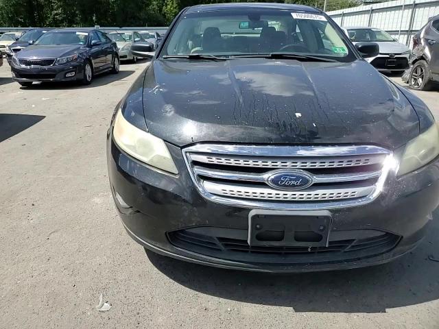 2010 Ford Taurus Se VIN: 1FAHP2DW9AG117678 Lot: 70500675