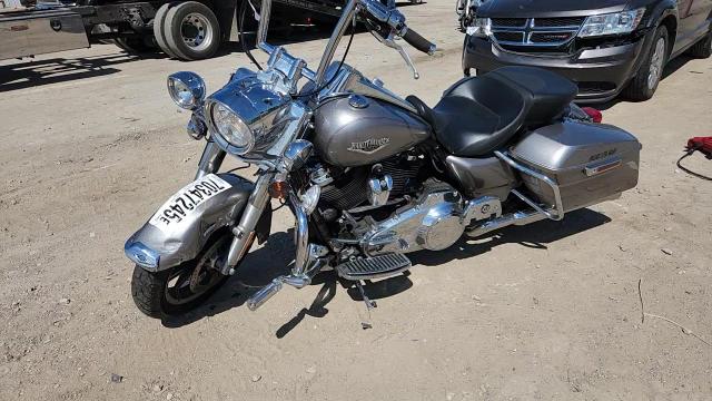 2017 Harley-Davidson Flhr Road King VIN: 1HD1FBC14HB652847 Lot: 70347245