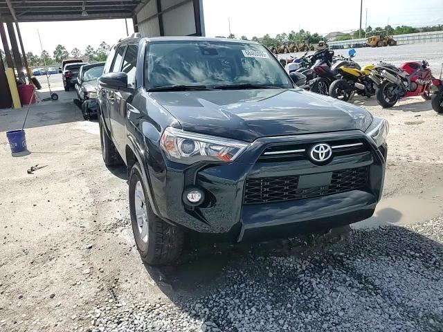 2022 Toyota 4Runner Sr5 VIN: JTEFU5JR6N5269862 Lot: 68460095