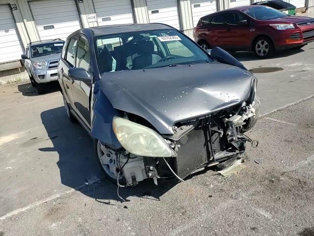 2005 Toyota Corolla Matrix Xr VIN: 2T1KR32E15C330252 Lot: 69762365