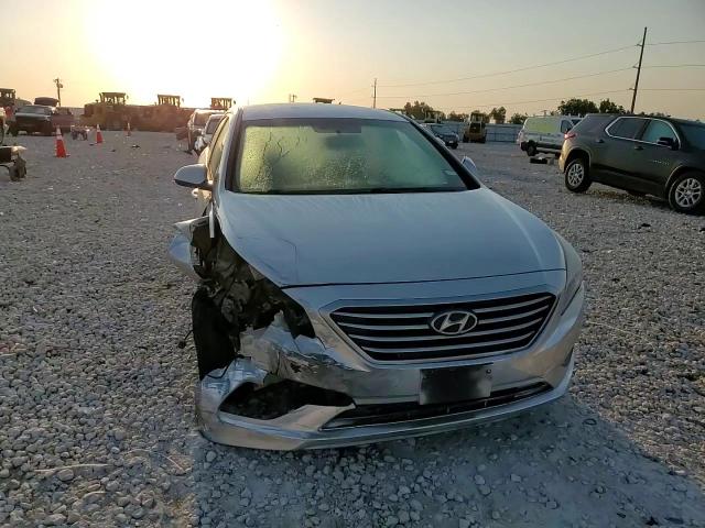 2015 Hyundai Sonata Se VIN: 5NPE24AF3FH051210 Lot: 68025865