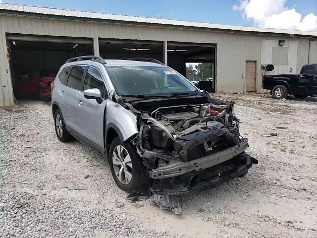 2019 Subaru Ascent Premium VIN: 4S4WMAFD1K3427943 Lot: 68275665