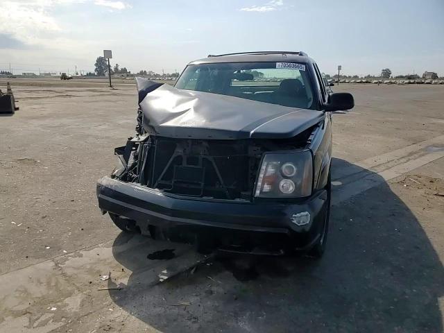 2002 Cadillac Escalade Ext VIN: 3GYEK63N52G275415 Lot: 70503665