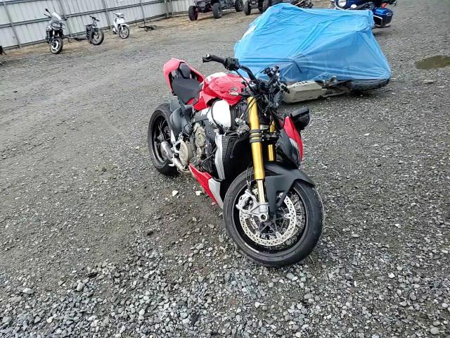 2021 Ducati Streetfighter V4 VIN: ZDMFAKNW3MB002842 Lot: 68124935