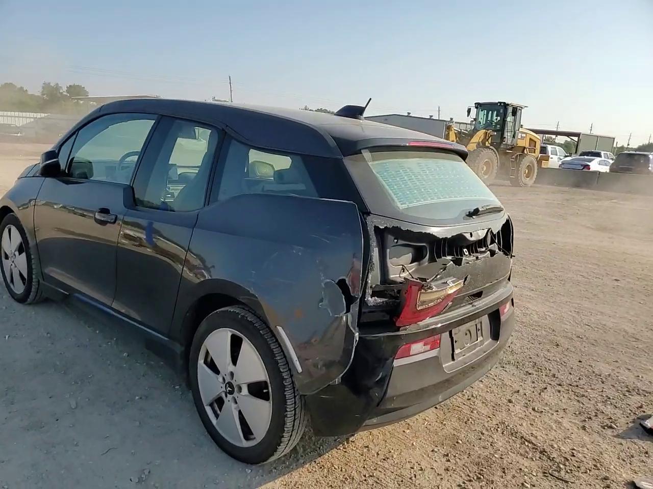 Фото: WBY1Z2C58FV555494