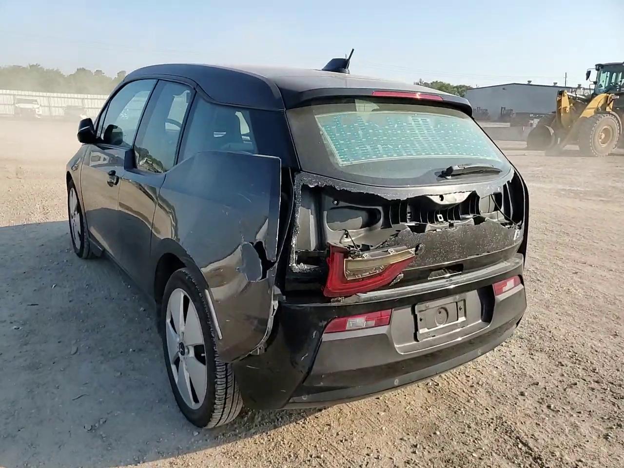 Фото: WBY1Z2C58FV555494