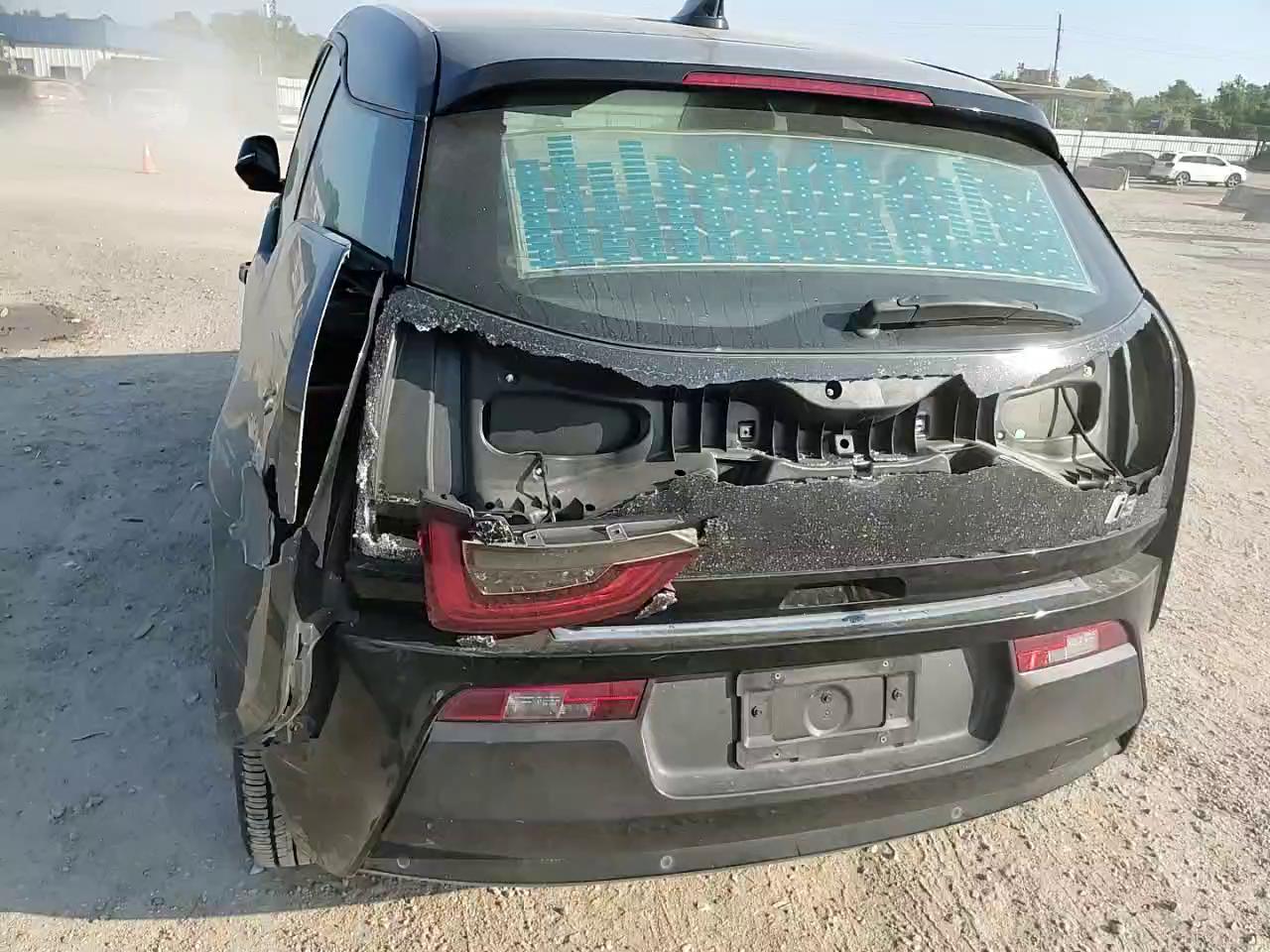 Фото: WBY1Z2C58FV555494