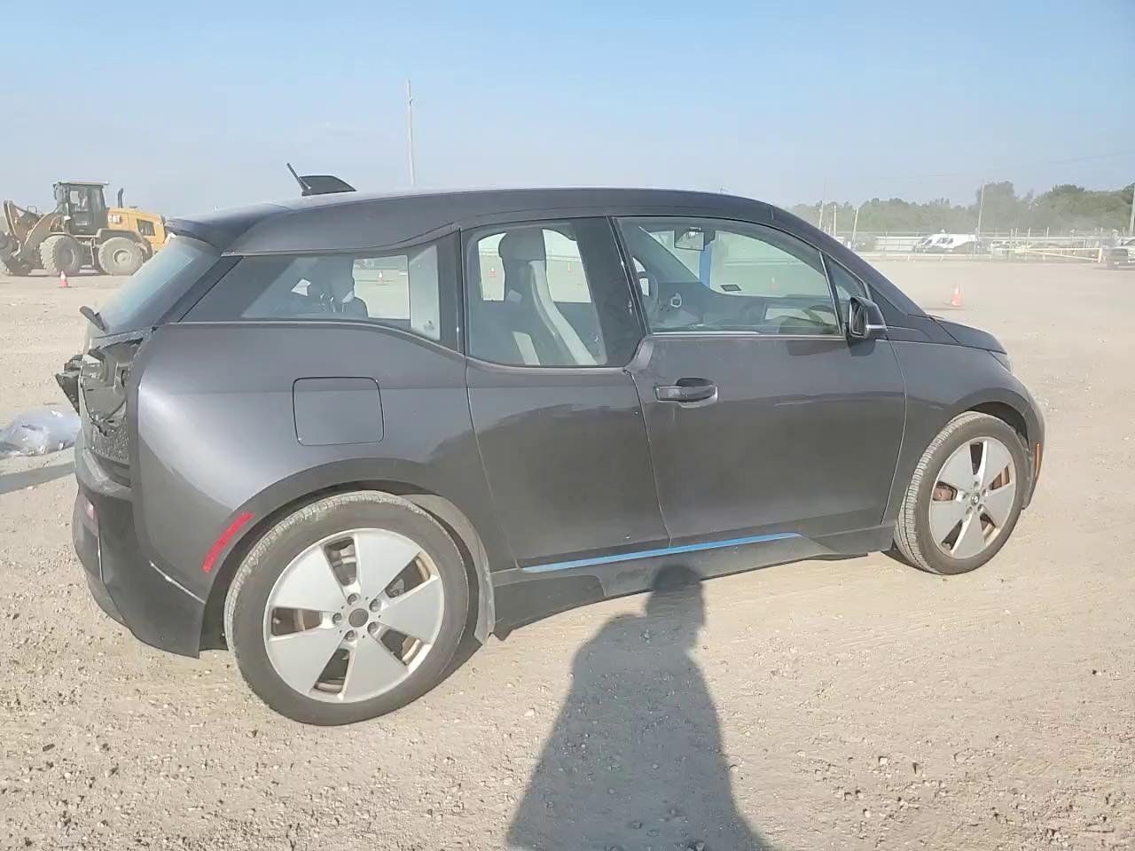 Фото: WBY1Z2C58FV555494