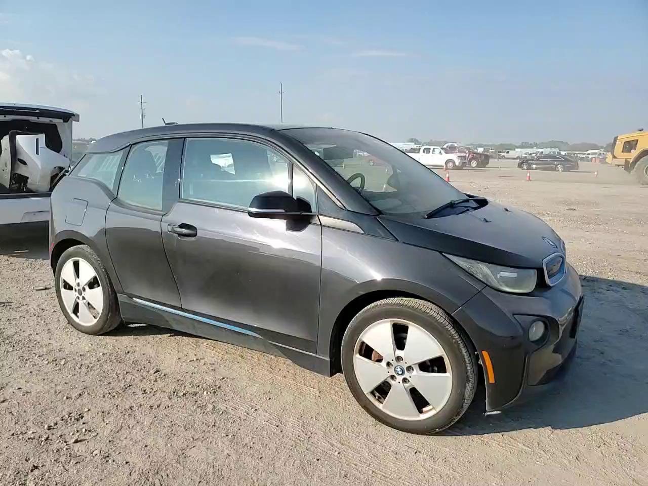 Фото: WBY1Z2C58FV555494