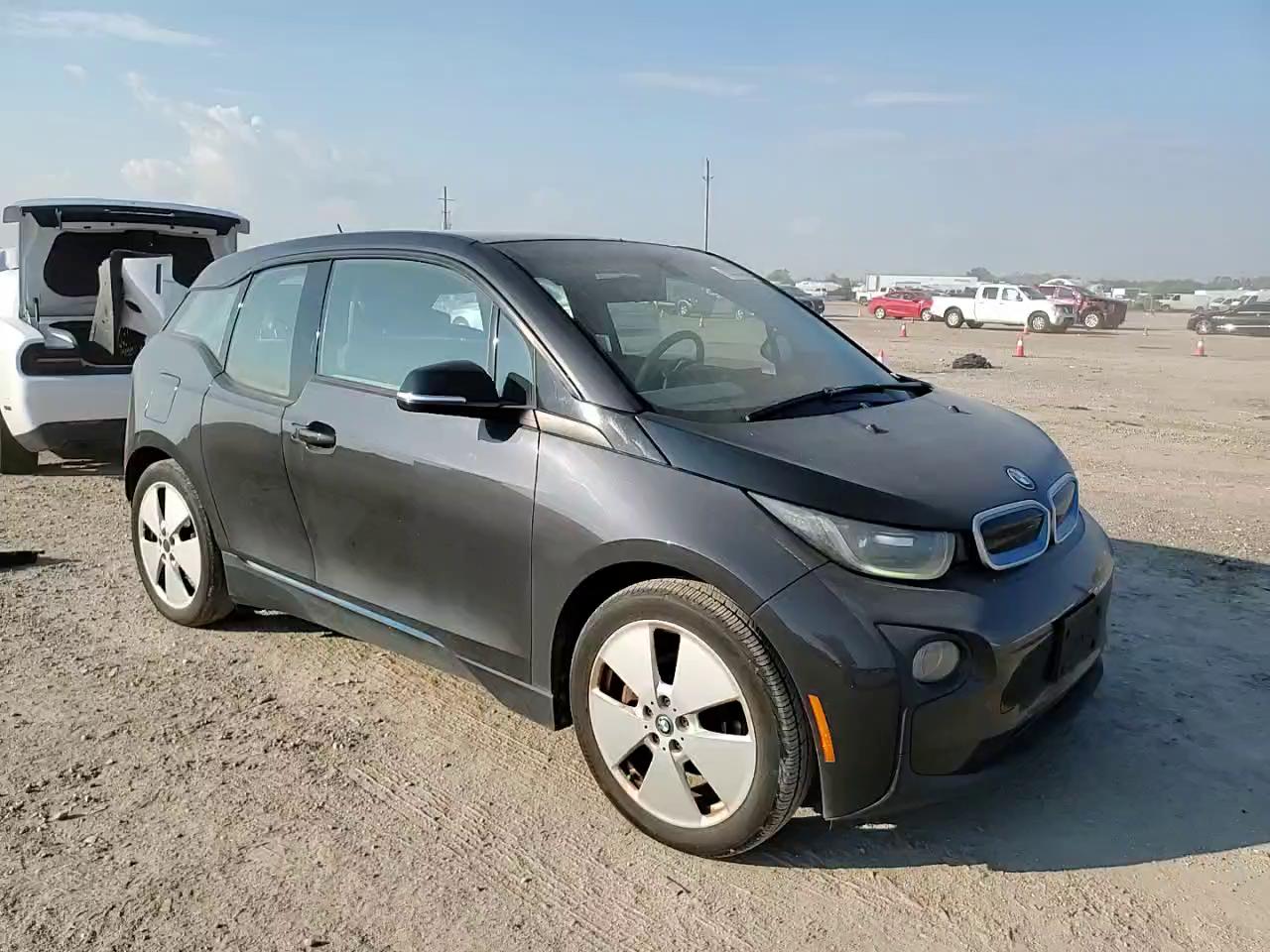 Фото: WBY1Z2C58FV555494