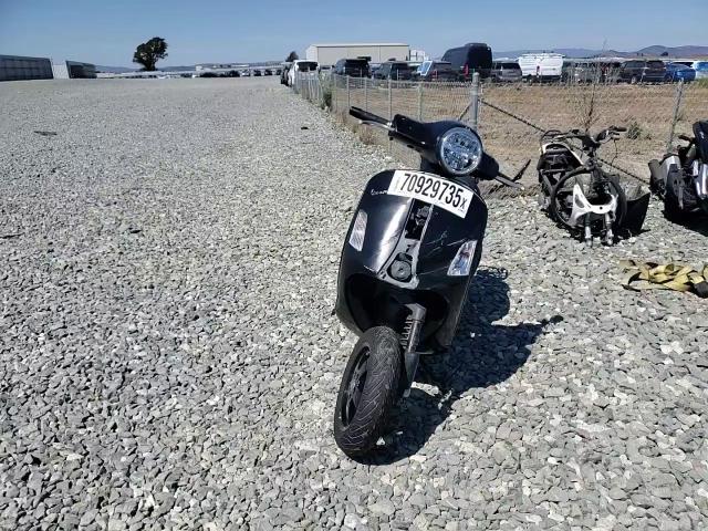 2020 Vespa Gts VIN: ZAPMA39M8L5200636 Lot: 70929735