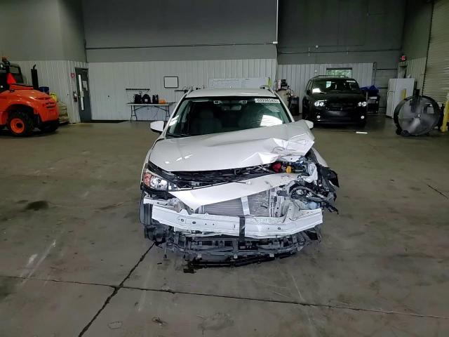 2018 Subaru Impreza Premium Plus VIN: 4S3GTAD63J3724159 Lot: 69998545