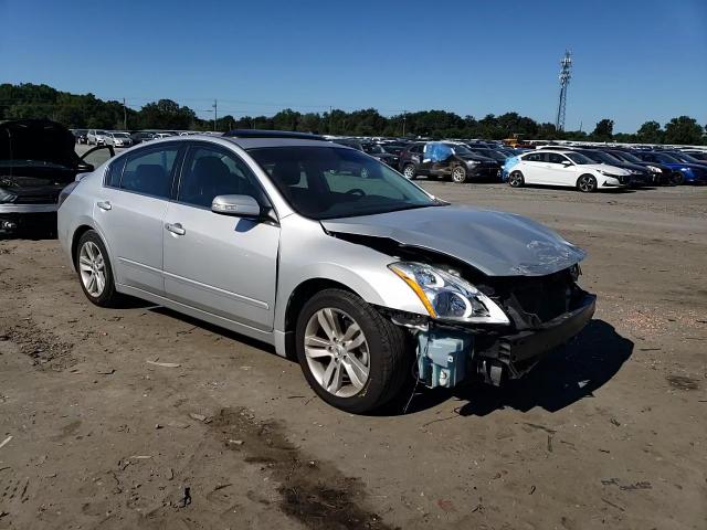 2011 Nissan Altima Sr VIN: 1N4BL2AP7BN427808 Lot: 70592605