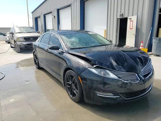 2016 Lincoln Mkz VIN: 3LN6L2G92GR610957 Lot: 70324305