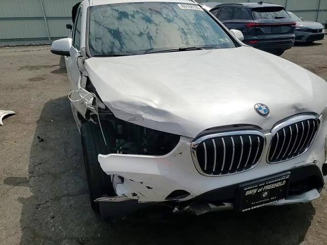 2018 BMW X1 xDrive28I VIN: WBXHT3C39J5K28040 Lot: 69168135