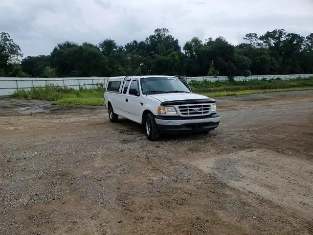 1999 Ford F150 VIN: 1FTRX17W1XNB31888 Lot: 70850325