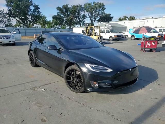 2016 Tesla Model S VIN: 5YJSA1E1XGF155731 Lot: 68758955
