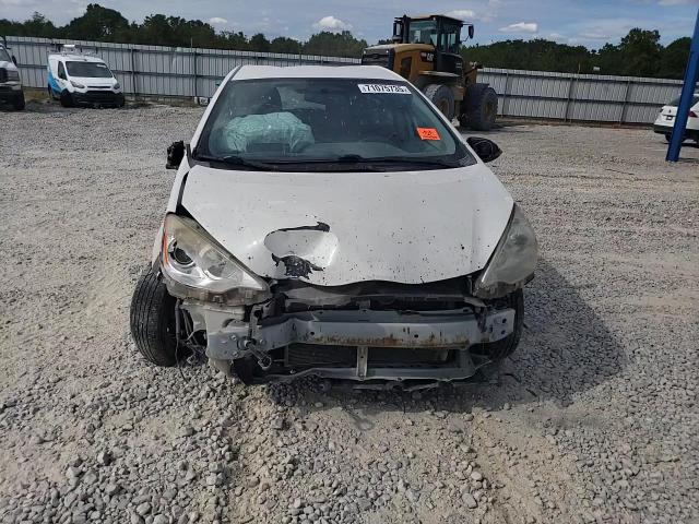 2013 Toyota Prius C VIN: JTDKDTB35D1057364 Lot: 71075735