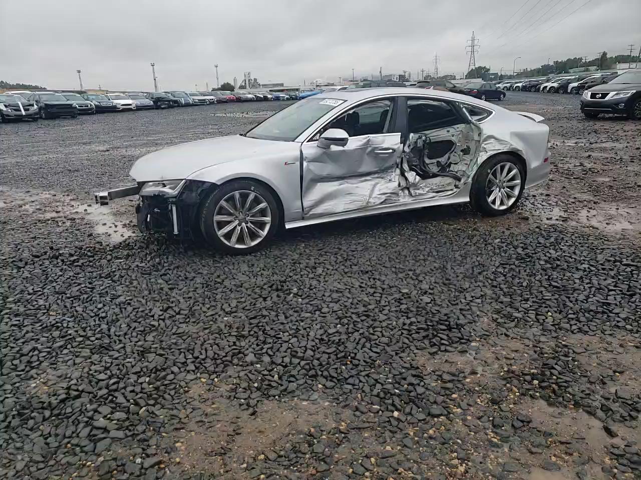 Фото: WAU2GBFC3FN003887