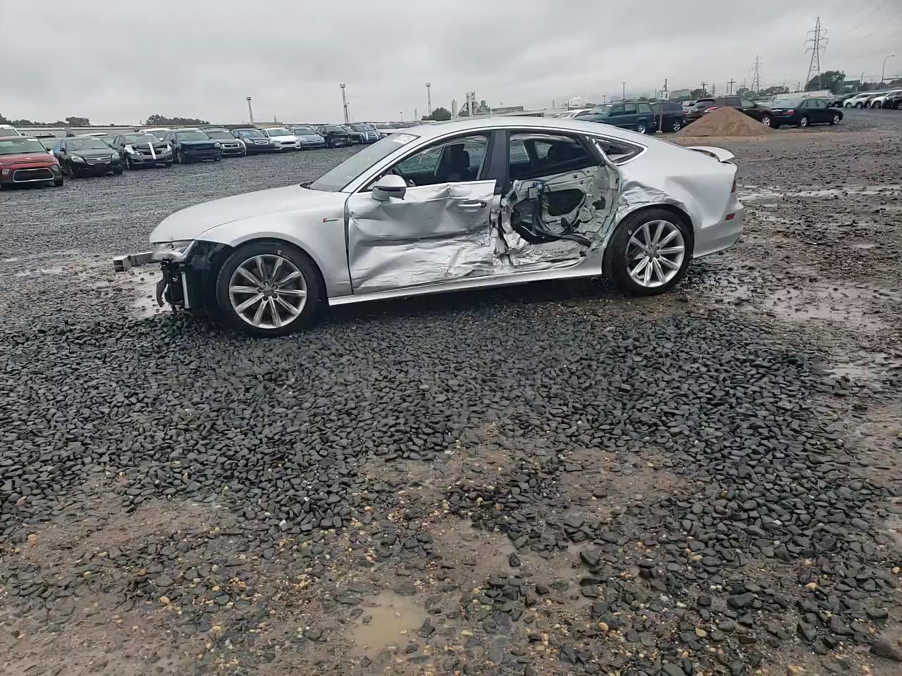 Фото: WAU2GBFC3FN003887