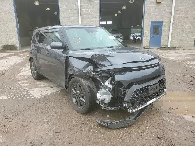 2021 Kia Soul Ex VIN: KNDJ33AU5M7772618 Lot: 69218365