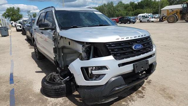 2016 Ford Explorer Sport VIN: 1FM5K8GT1GGC39844 Lot: 69584255