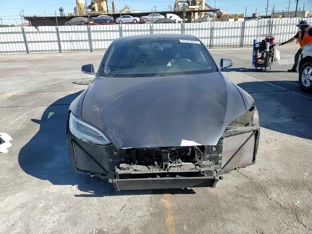 2017 Tesla Model S VIN: 5YJSA1E22HF229606 Lot: 67594025