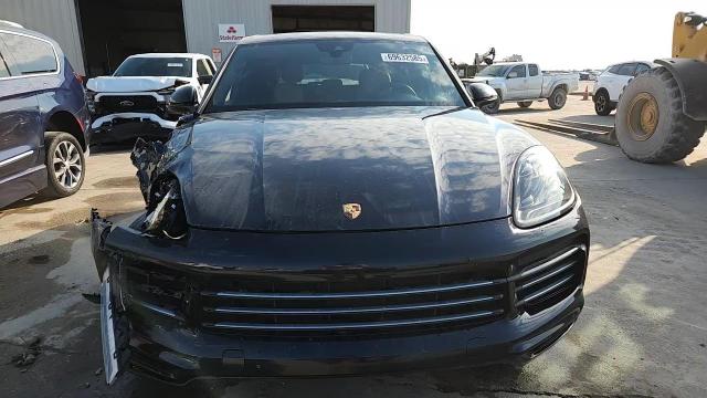 2019 Porsche Cayenne VIN: WP1AA2AY9KDA18458 Lot: 69632585
