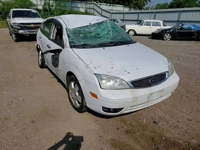2007 Ford Focus Zx5 VIN: 1FAHP37N27W203941 Lot: 68159145