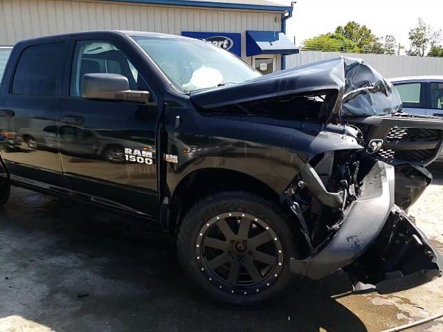 2015 Ram 1500 St VIN: 3C6RR7KTXFG609539 Lot: 70859205