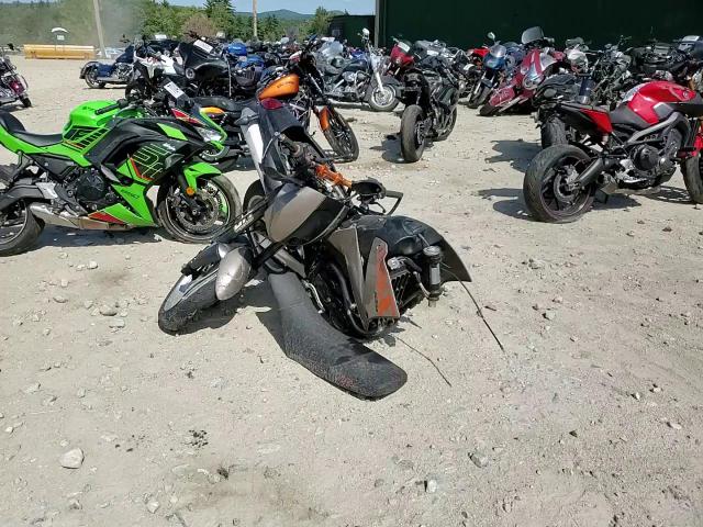 2001 Ktm 640 Duke Ii VIN: VBKDUN4051M742867 Lot: 70320235