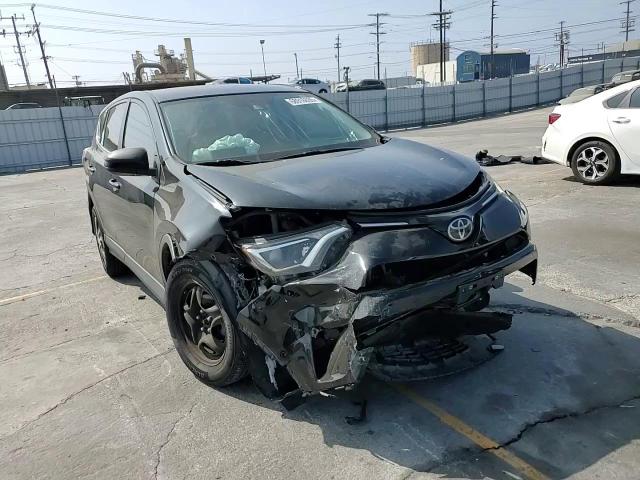 2017 Toyota Rav4 Le VIN: 2T3ZFREV2HW402527 Lot: 68916035