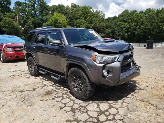2018 Toyota 4Runner Sr5/Sr5 Premium VIN: JTEBU5JR5J5492502 Lot: 68773225