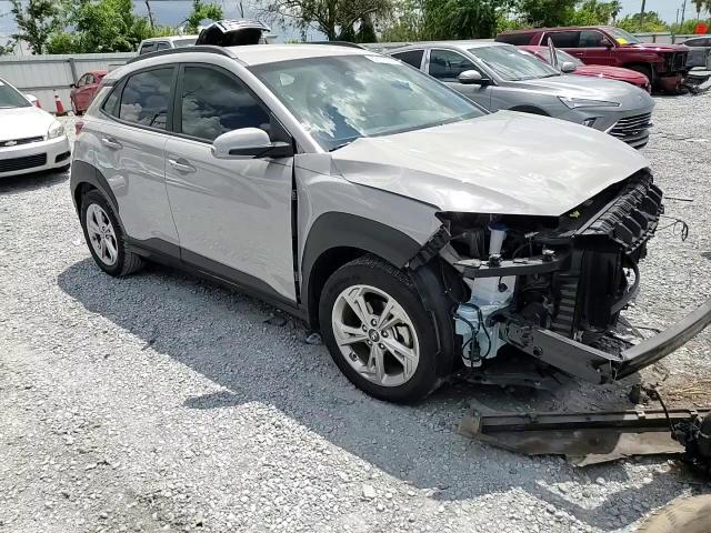 2022 Hyundai Kona Sel VIN: KM8K62AB8NU898748 Lot: 68120055