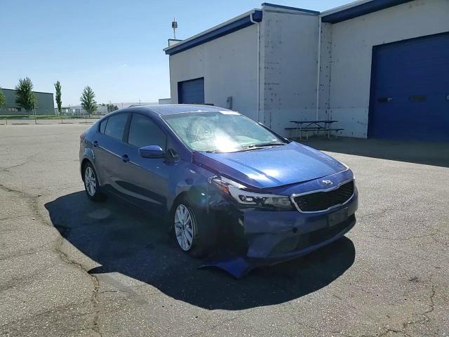 2017 Kia Forte Lx VIN: 3KPFL4A78HE153121 Lot: 69681215