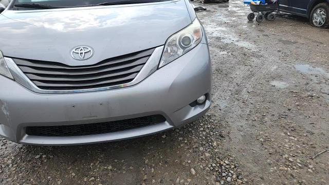 2012 Toyota Sienna Xle VIN: 5TDYK3DC6CS246538 Lot: 70780395