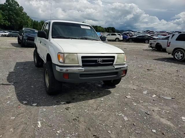 2000 Toyota Tacoma Xtracab VIN: 4TAWN72N0YZ665612 Lot: 67818105