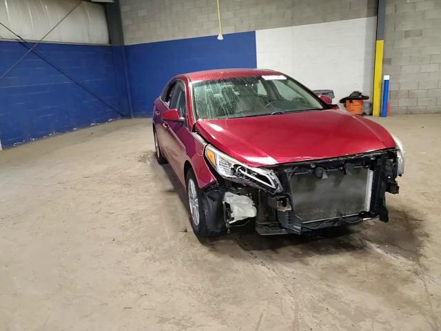 2015 Hyundai Sonata Se VIN: 5NPE24AFXFH095947 Lot: 84903345