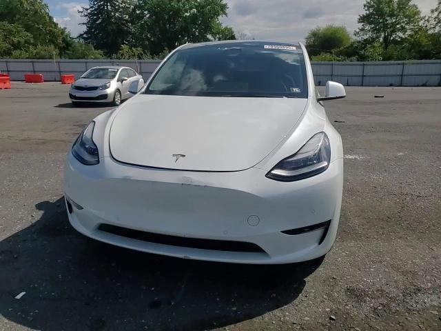 2021 Tesla Model Y VIN: 5YJYGDEE2MF142609 Lot: 70960895