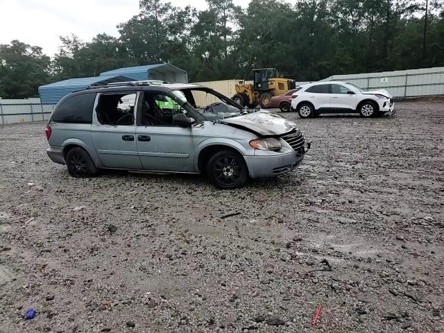 2005 Chrysler Town & Country Lx VIN: 2C4GP44R75R110549 Lot: 69746995