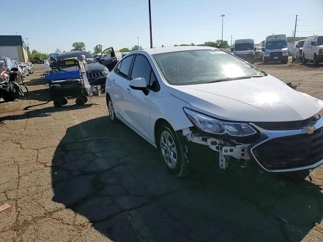 2019 Chevrolet Cruze VIN: 1G1BJ5SM6K7104319 Lot: 70203285