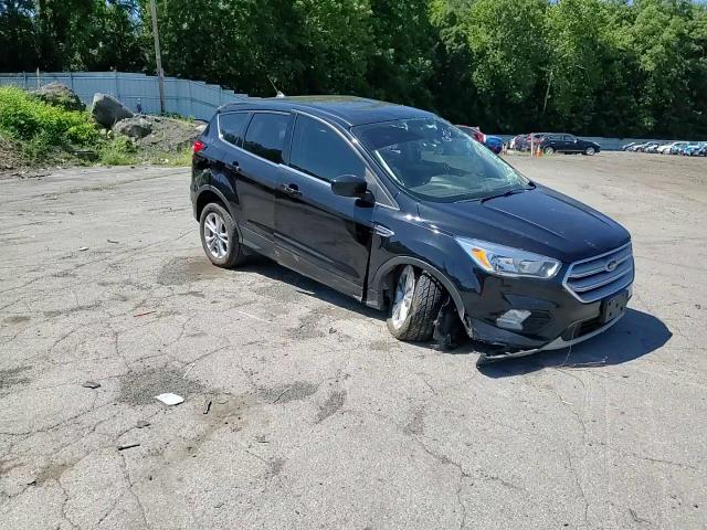 2019 Ford Escape Se VIN: 1FMCU9GD0KUB32455 Lot: 68416585