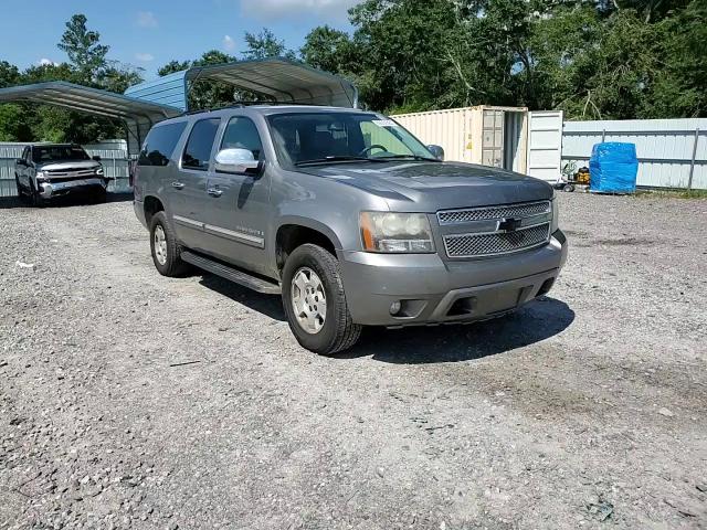2007 Chevrolet Suburban K1500 VIN: 3GNFK16347G312301 Lot: 69059365