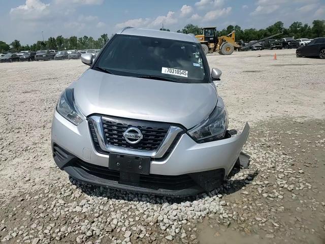 2020 Nissan Kicks Sv VIN: 3N1CP5CV6LL486806 Lot: 70310545